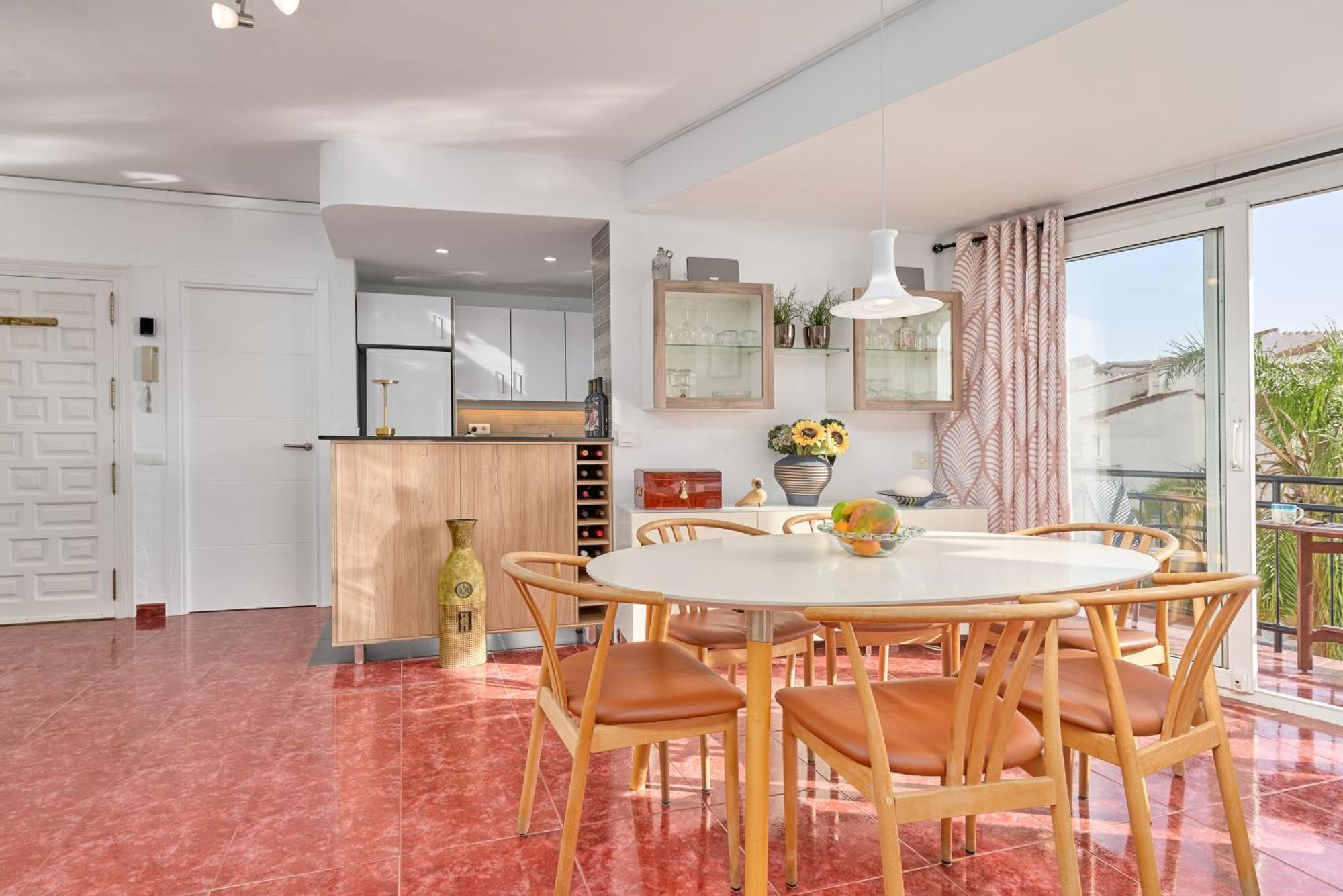شقة Spectacular Sea Views, 2 Bed,2 Bath نيرخا المظهر الخارجي الصورة