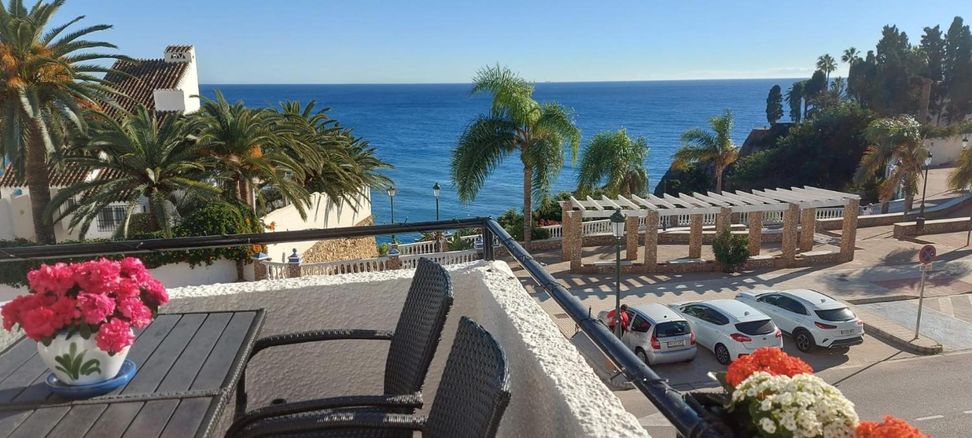شقة Spectacular Sea Views, 2 Bed,2 Bath نيرخا المظهر الخارجي الصورة