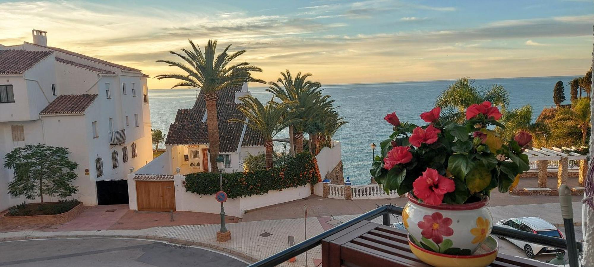 شقة Spectacular Sea Views, 2 Bed,2 Bath نيرخا المظهر الخارجي الصورة