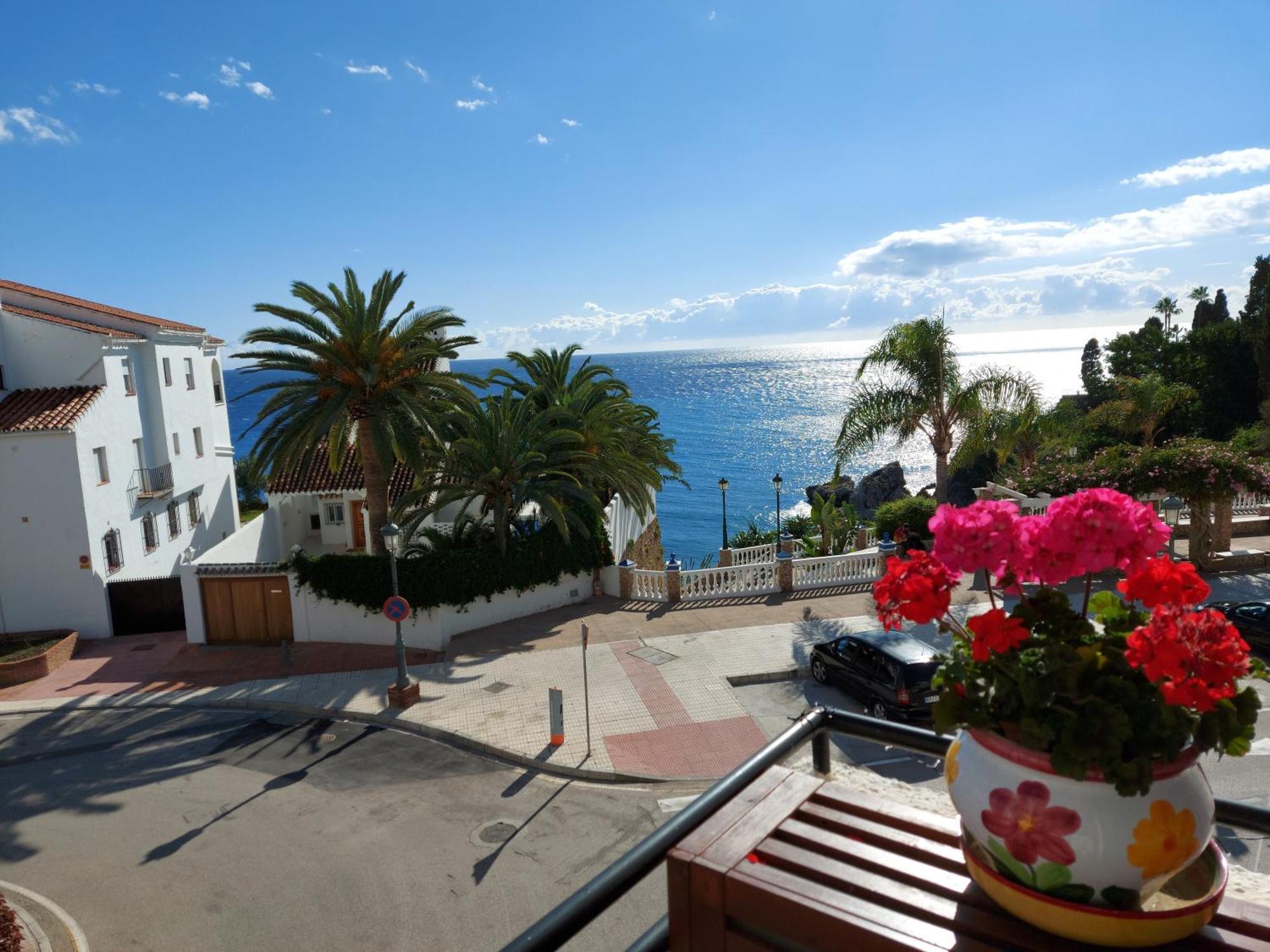 شقة Spectacular Sea Views, 2 Bed,2 Bath نيرخا المظهر الخارجي الصورة
